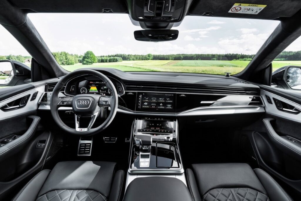 Audi-Q8