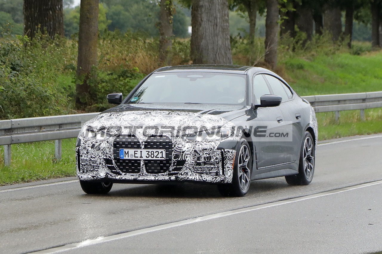 BMW Serie 4 Gran Coupe - Foto spia 3-8-2023