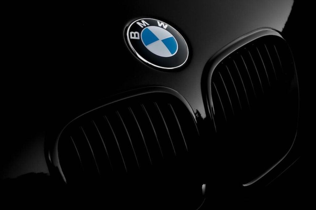 Gruppo BMW: previsioni finanziarie al rialzo per il 2023