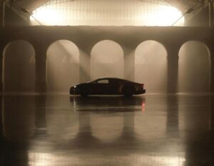 Bugatti Chiron: il 10 agosto debutterà una nuova versione esclusiva [TEASER]