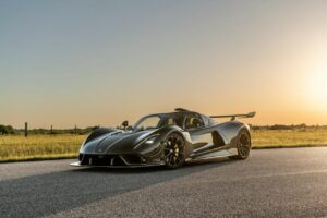 Hennessey Venom F5 Revolution Roadster: svelata la versione scoperta dell’hypercar [FOTO]