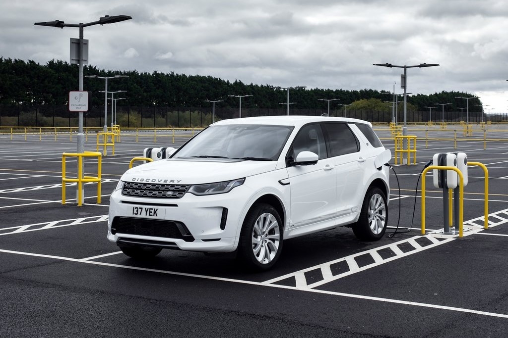 Land Rover Discovery Sport 2023: domande, risposte e caratteristiche