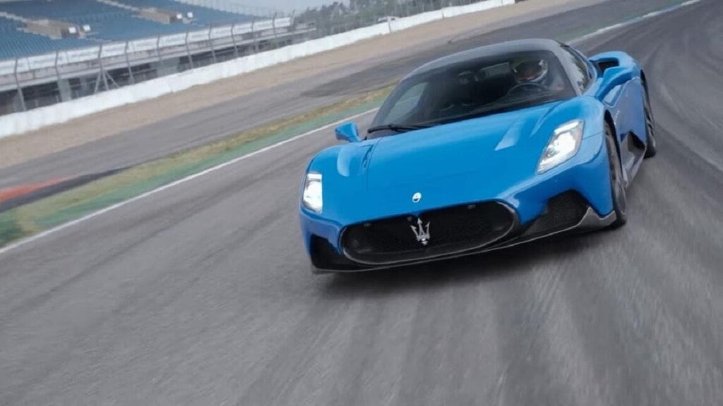 Maserati MC20