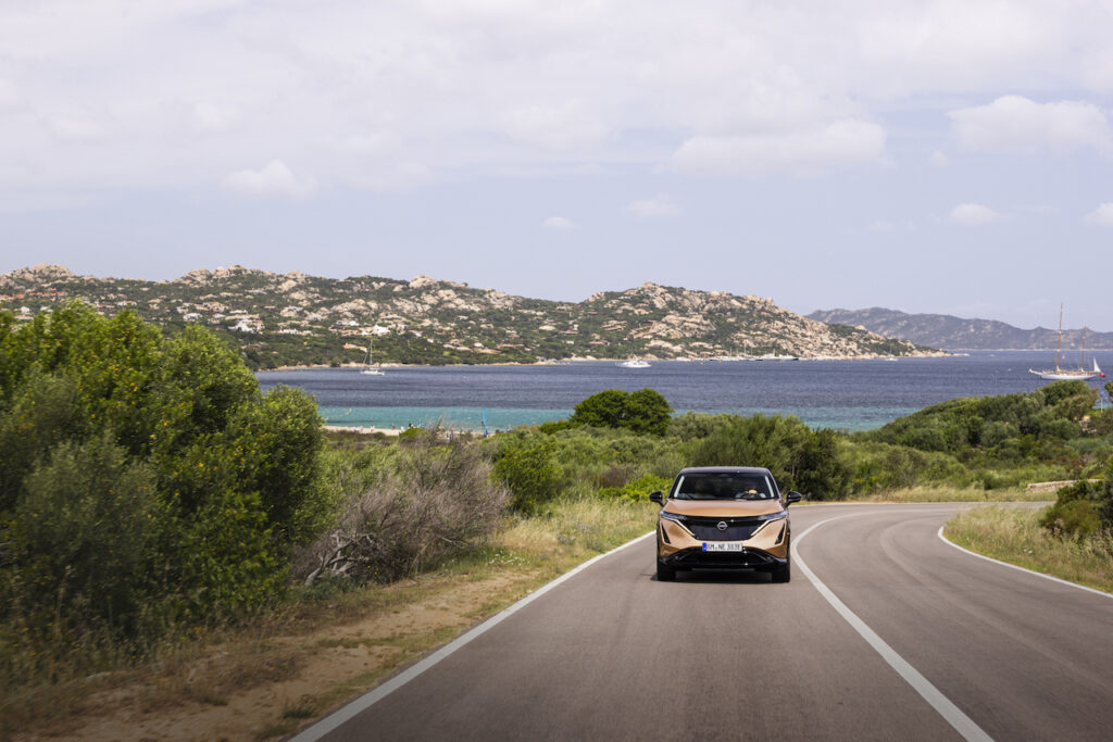 Nissan: il viaggio in Sardegna con l’Electric Travel Guide