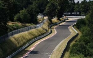 Tragico incidente al Nurburgring: morti due dipendenti di Goodyear