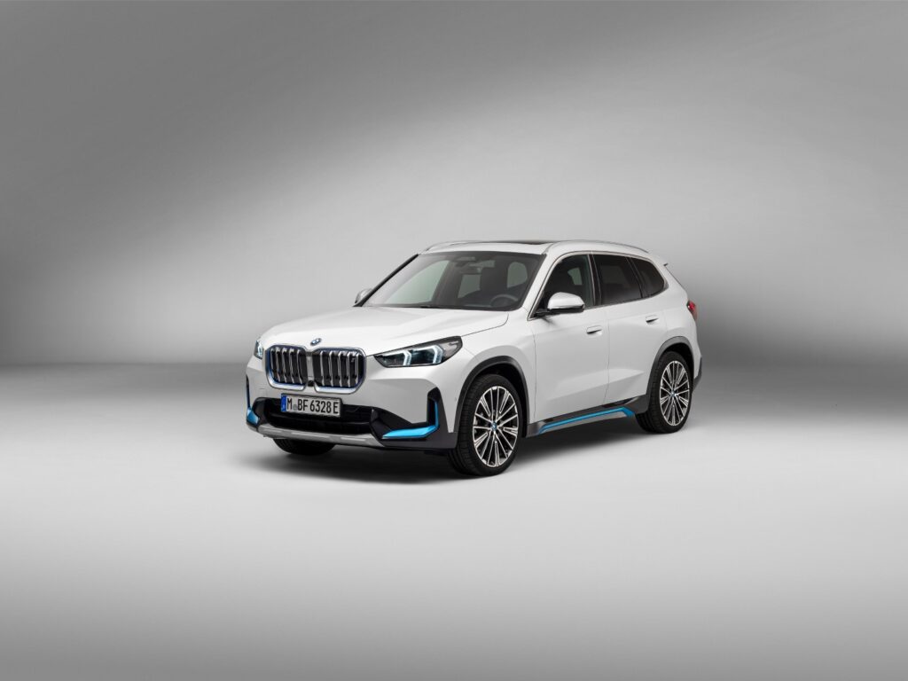 BMW presenta le sue novità all'IAA Mobility 2023