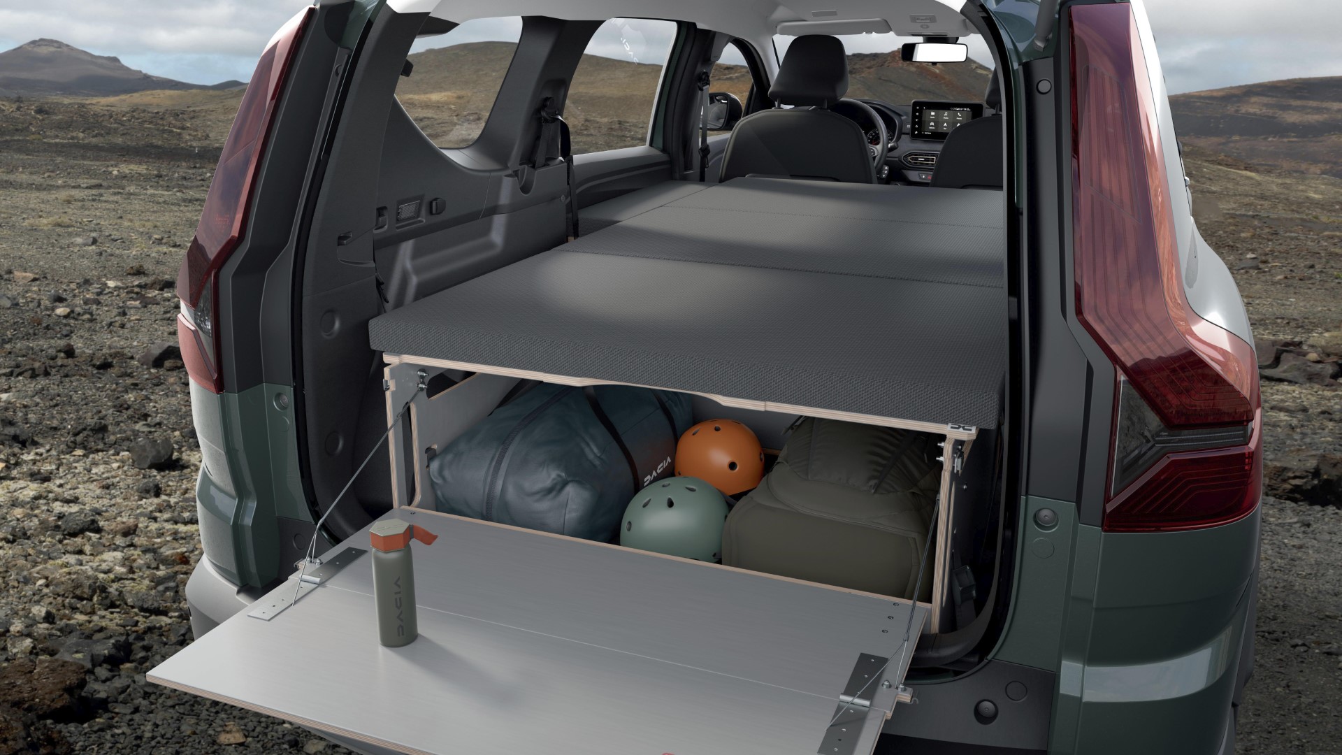 Dacia presenta il nuovo Pack Sleep per trasformare il tuo Jogger in un camper