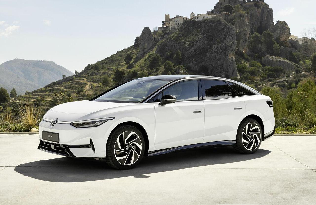 Volkswagen ID.7: partita la produzione a Emden