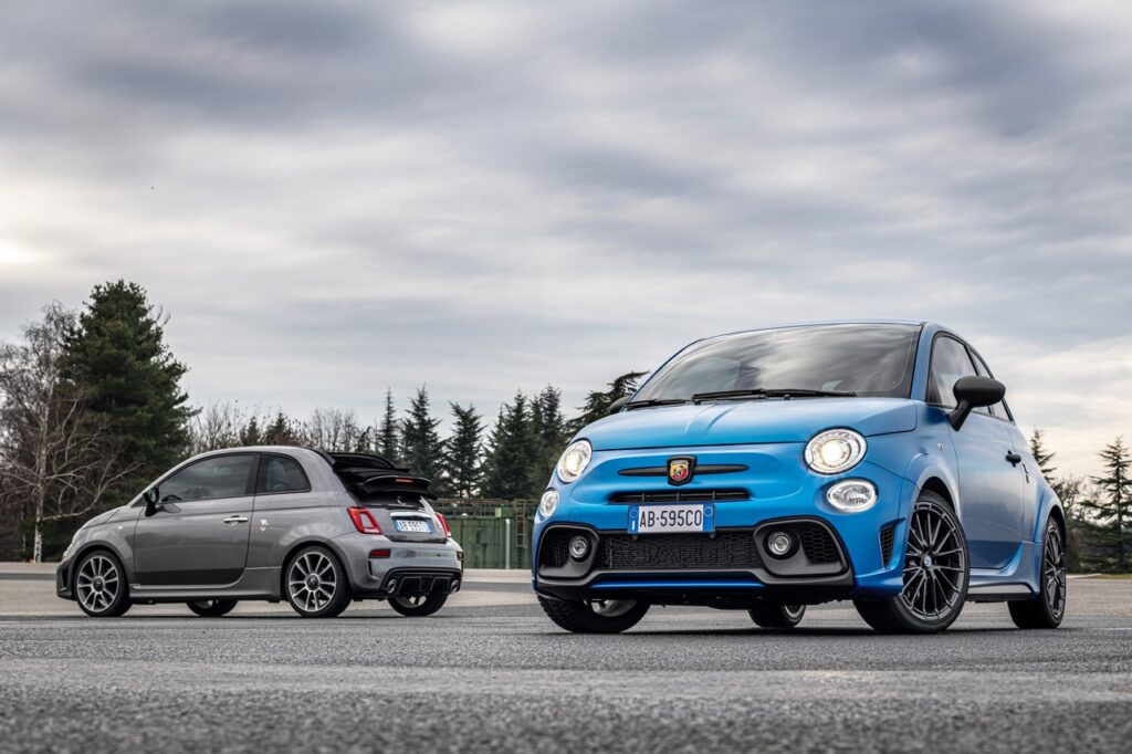 Abarth 695 2023