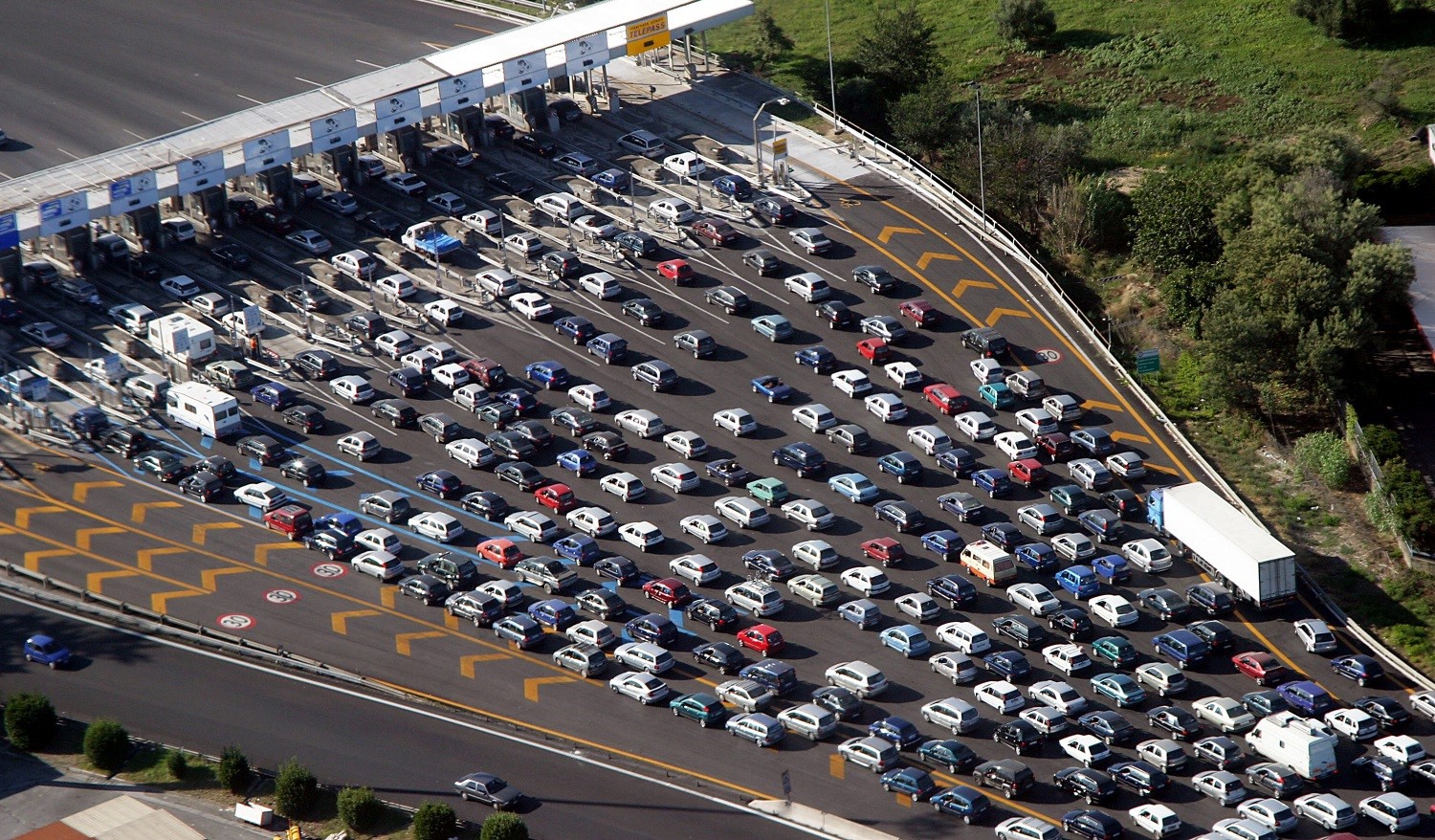 Traffico autostrade e meteo 12-13 agosto 2023 in Italia: previsioni e consigli per il tuo viaggio