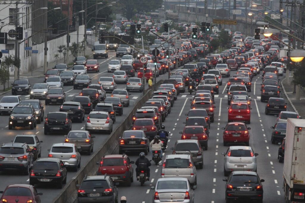 Traffico e meteo del weekend: previsioni e bollettini per autostrade italiane il 25, 26 e 27 agosto