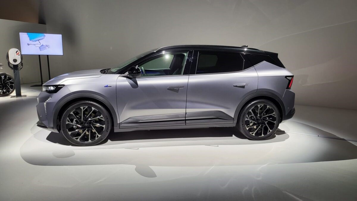 Renault Scenic E-Tech 2023: domande, risposte e caratteristiche