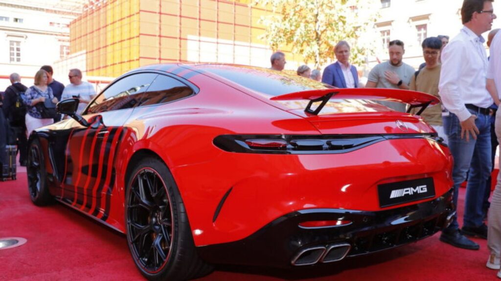 Mercedes AMG GT Concept E Performance