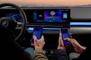 BMW e AirConsole celebrano il lancio del gioco in auto alla Gamescom