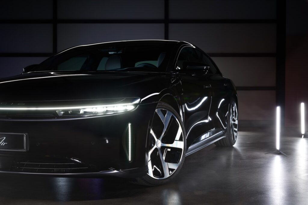CA Auto Bank annuncia partnership con Lucid Europe