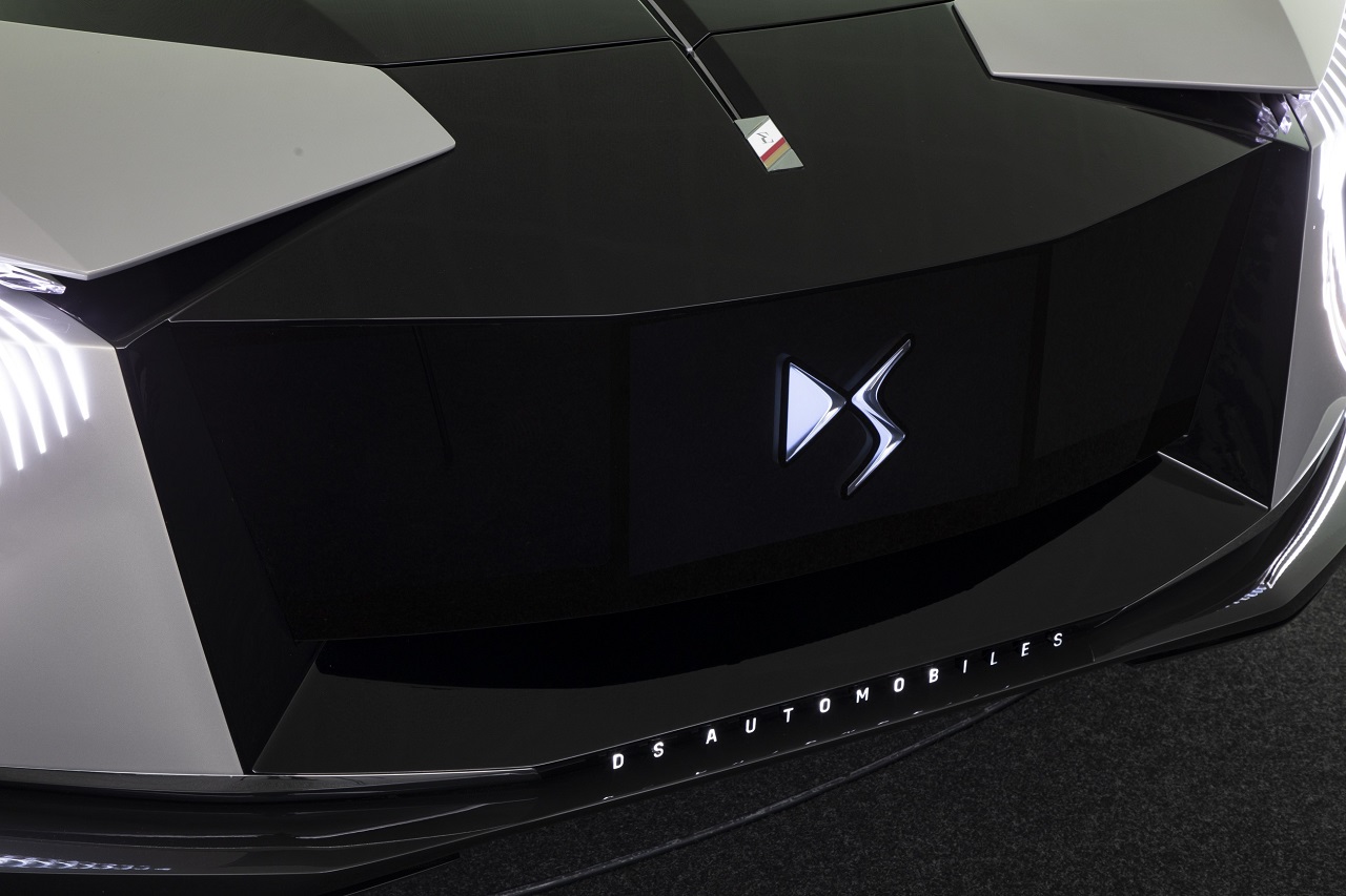 DS 8: primi dettagli ufficiali sul nuovo SUV elettrico