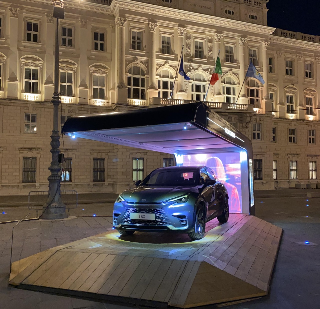 Lexus: per il secondo anno di fila è auto ufficiale della Barcolana