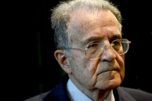 Romano Prodi non voleva vendere Alfa Romeo alla Fiat, ma non ebbe altra scelta