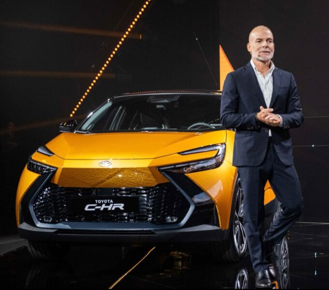 Nuovo Toyota C-HR: il crossover debutta sul mercato italiano