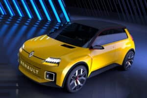 Renault 5: la nuova elettrica sarà al Salone di Ginevra 2024
