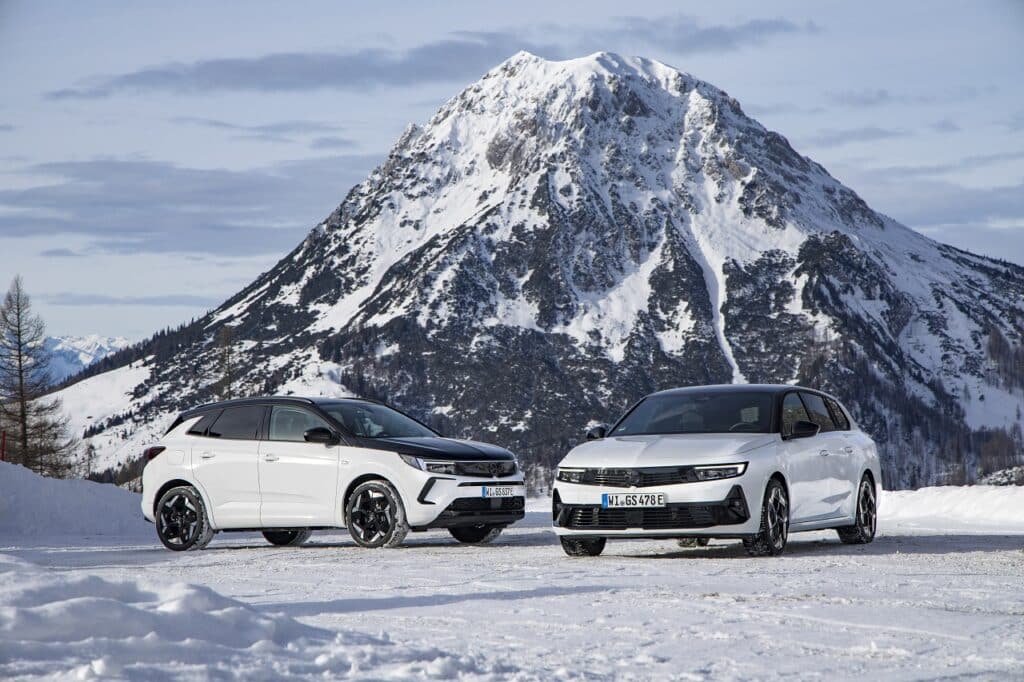 Opel GSe: compagni perfetti per i viaggi in inverno