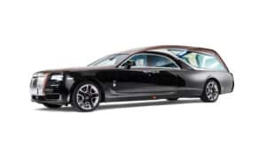 Rolls-Royce Ghoster: il carro funebre per un ultimo viaggio extra-lusso [FOTO]