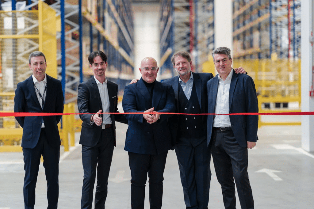 Renault Italia inaugura il nuovo Centro di Distribuzione Europeo a Castel San Giovanni