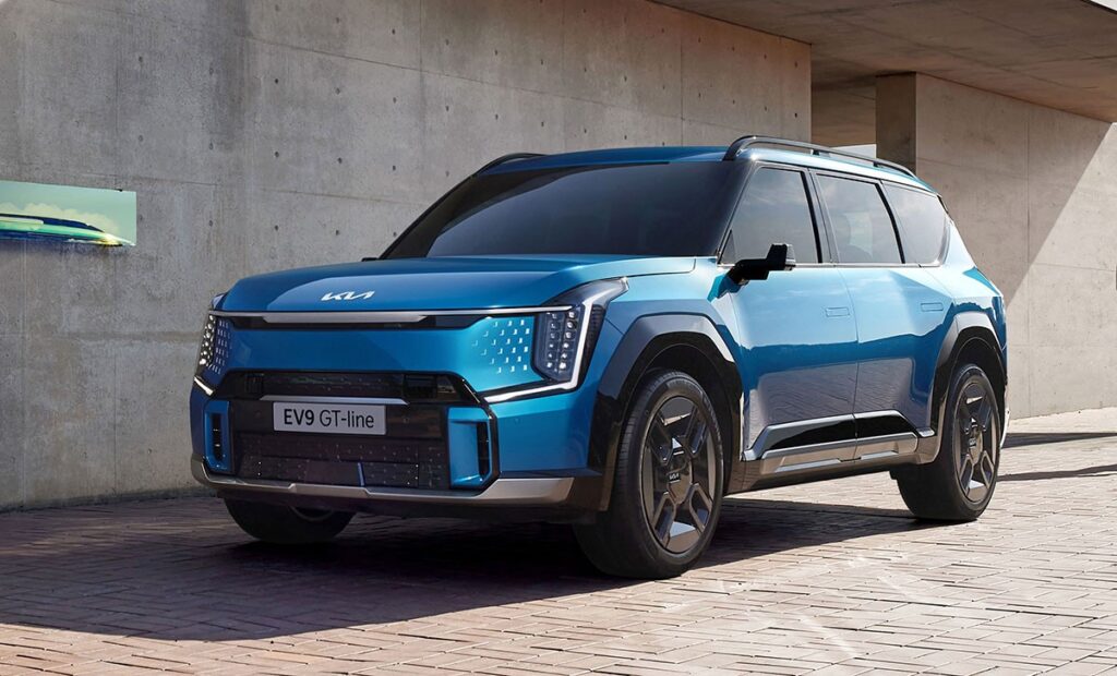 Kia EV9 2024: dimensioni, motori, batterie e autonomia