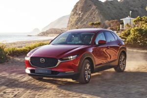 Mazda CX-30 2024: caratteristiche, motori e allestimenti