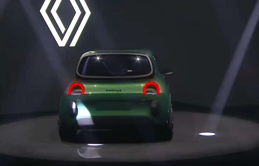 La nuova Twingo elettrica: Renault rilancia la sua icona urbana con un design retrò