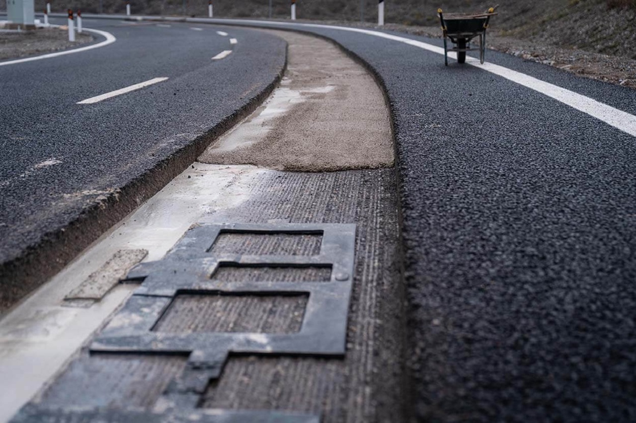 La ricarica a induzione? Costa un milione di euro al chilometro