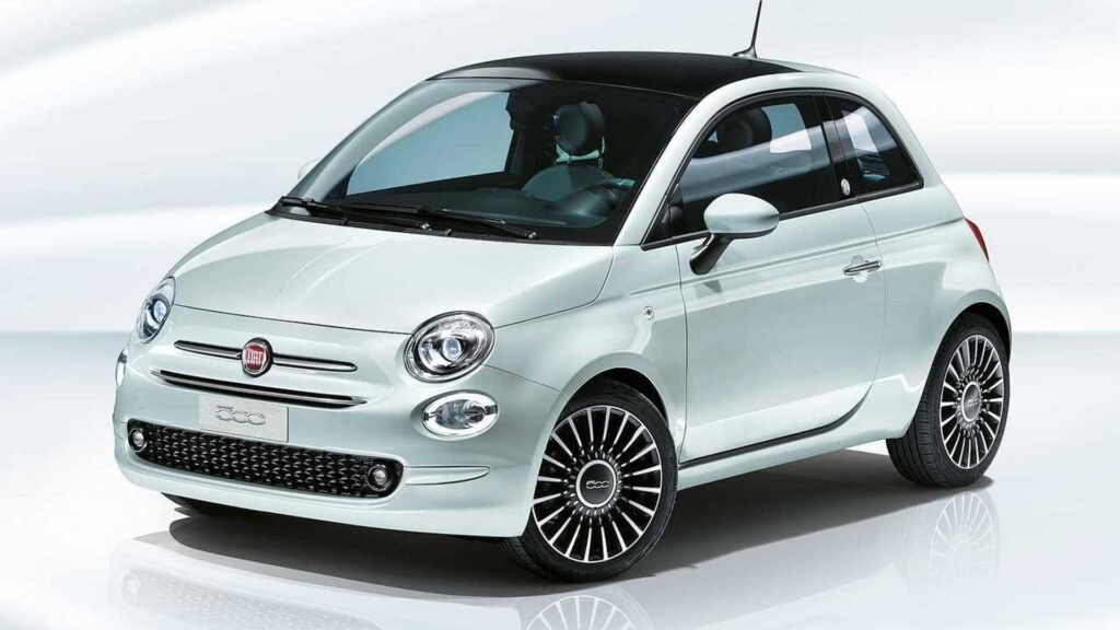 Fiat 500 Hybrid 2024: caratteristiche, dimensioni e prezzi