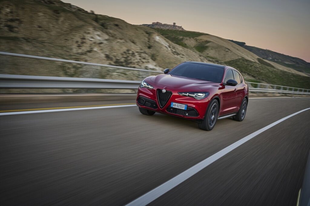 Alfa Romeo Stelvio 2024