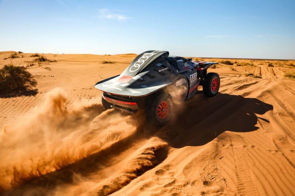 Dakar 2024: Audi pronta alla sfida con il suo prototipo elettrico