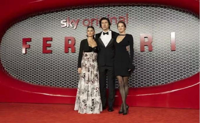 Ferrari, la premiere del film a Londra con Penelope Cruz e Adam Driver