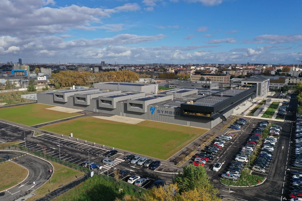 Symbio inaugura la sua prima gigafactory SymphonHy