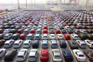 Mercato auto Europa 2023: rallenta la crescita, +6% a novembre