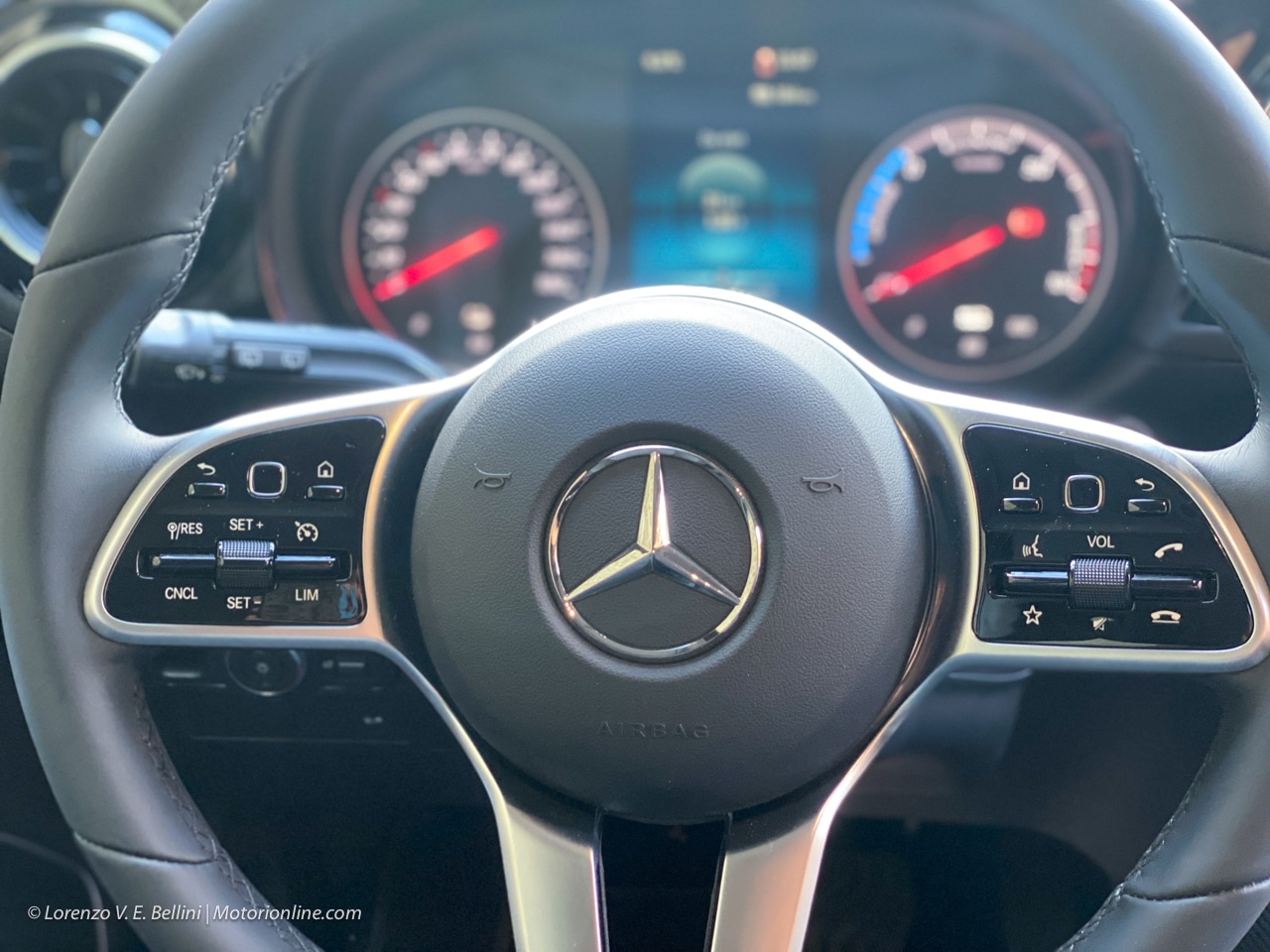 Mercedes EQT - Volante