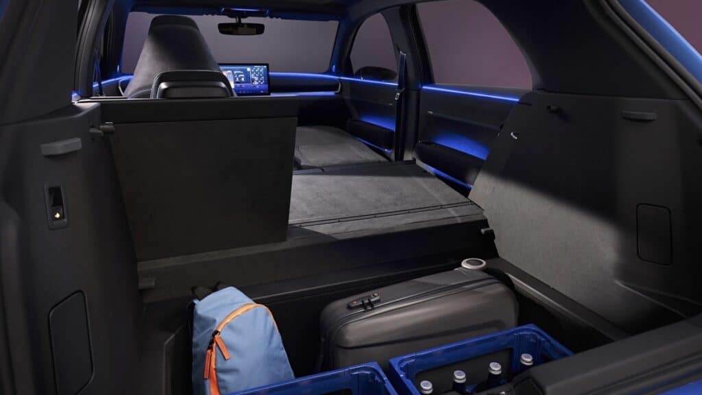 Come sarà l’abitacolo delle future auto elettriche di Volkswagen? Il concept ID. 2all ci dà un’idea