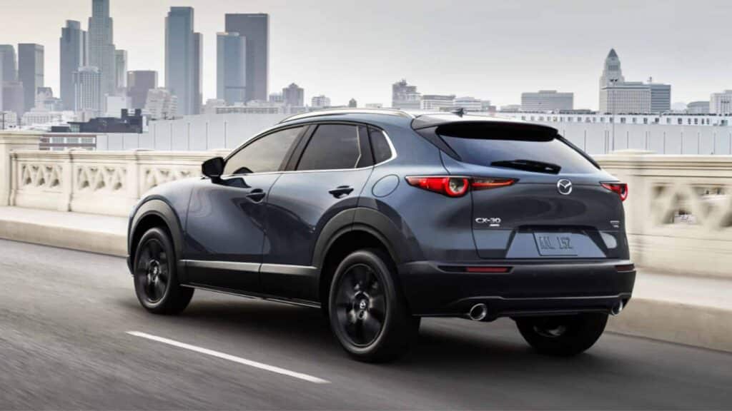 Come risparmiare fino a 5.050€ su Mazda CX-30 con Mazda Advantage