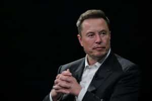 Elon Musk vuole il 25% di Tesla per investire nell’AI