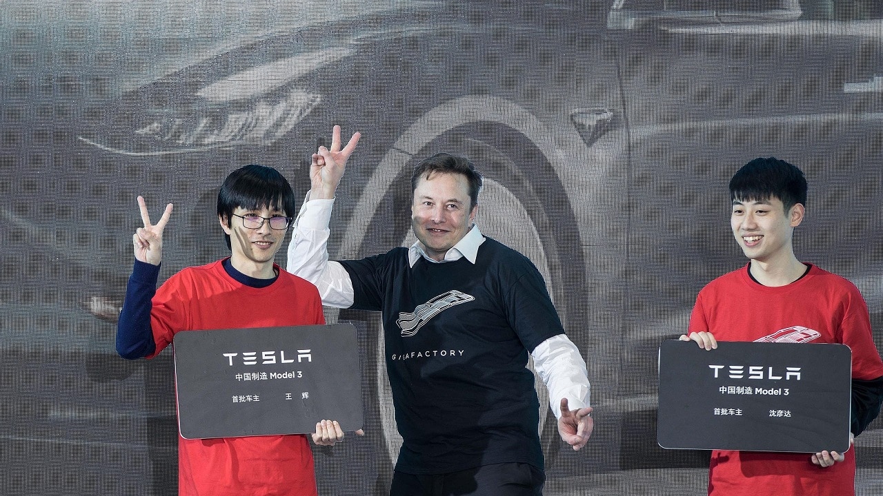 Tesla: Elon Musk lancia l’allarme sulle case automobilistiche cinesi