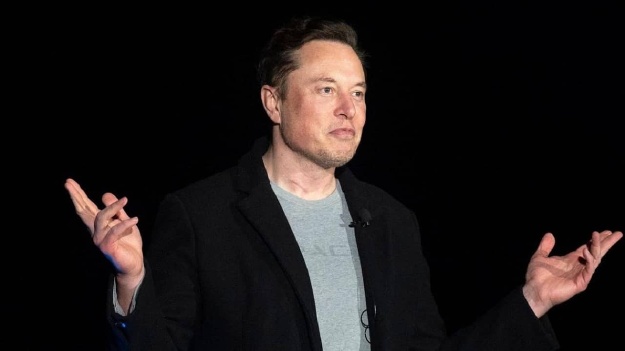 Elon Musk ha fatto i complimenti a Ford per gli impressionanti risultati di vendita