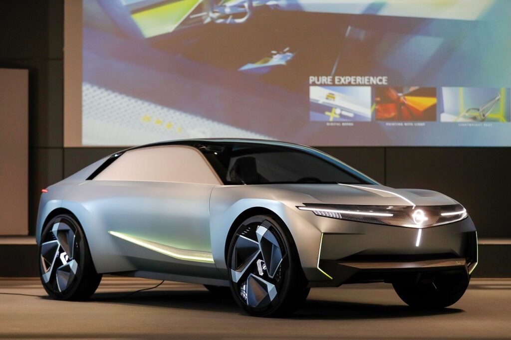 Opel Experimental: la casa tedesca mostra come affronterà il futuro