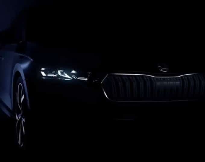 Skoda Octavia 2024: nuovi dettagli sul look [VIDEO TEASER]