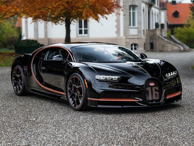 Bugatti Chiron: fine di un’era e inizio di un nuovo capitolo con il V8 ibrido