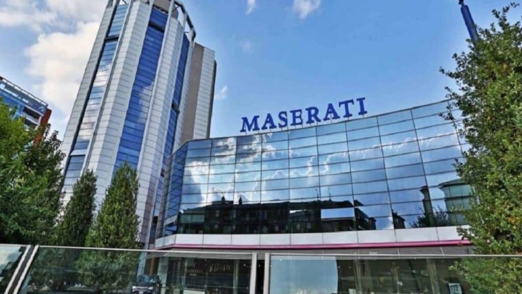 Maserati mette in cassa integrazione 220 lavoratori a Modena
