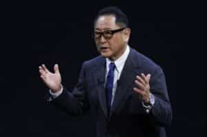 Toyota, Akio Toyoda: “I motori termici sopravviveranno. Le elettriche non avranno più del 30% del mercato”