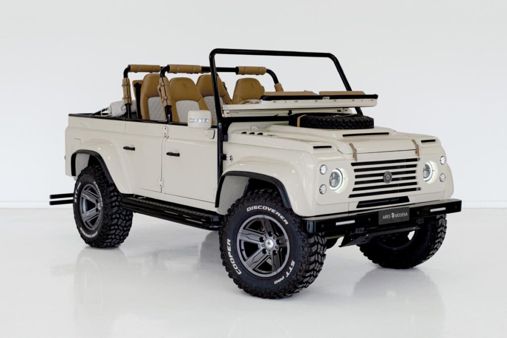 Ares Defender V8 Cabrio: eleganza e potenza senza limiti a cielo aperto