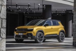 Jeep Avenger: a gennaio è stata l’auto elettrica più venduta in Italia